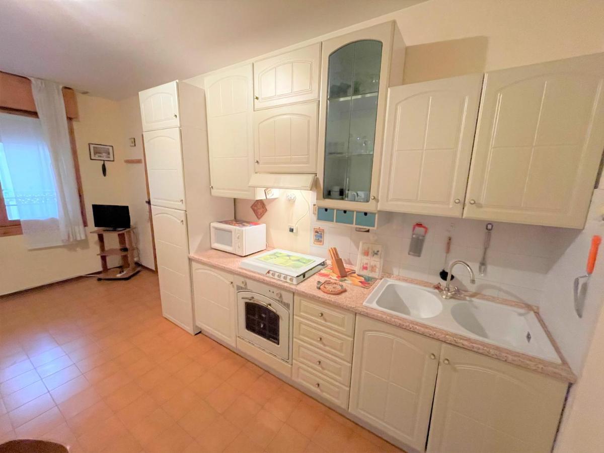 Condominio Miriam Bibione Eksteriør bilde